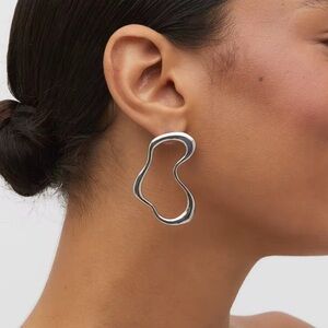 Anthropologie Squiggle Post Earrings Modern Silver Wavy Hoop AP30
